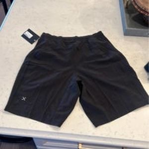 Lululemon Shorts 9” size medium